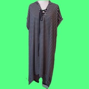 ** Relaxx Striped Sleeveless Dress With Hoodie